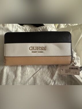 GUESS Tri-Color Zip Wallet - Black, White & Tan BNWT